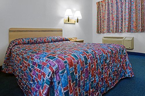 Motel 6 Little Rock South Room photo