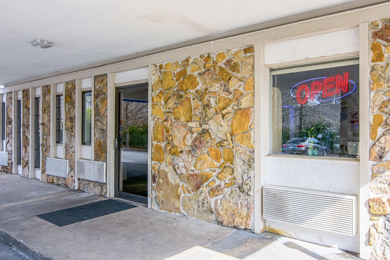 Motel 6 Little Rock South Exterior photo